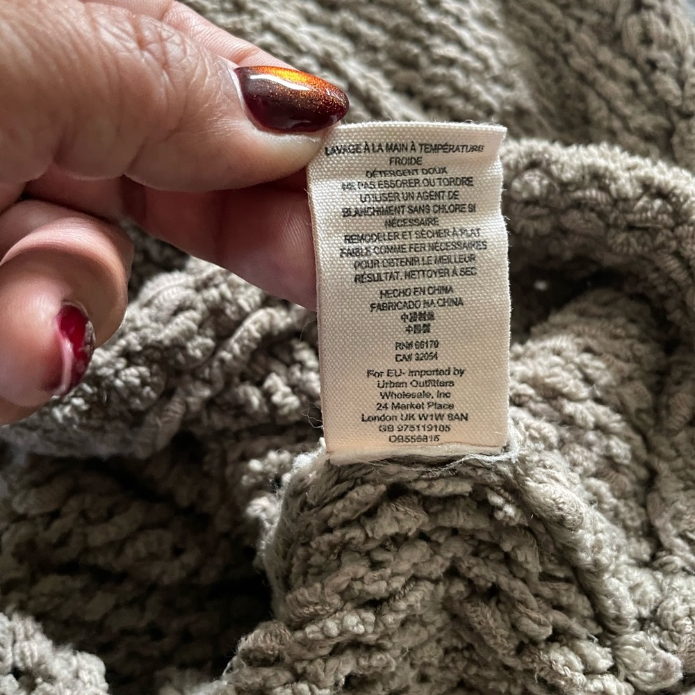 Free People Taupe V-Neck Sweater - Picture 6 of 6